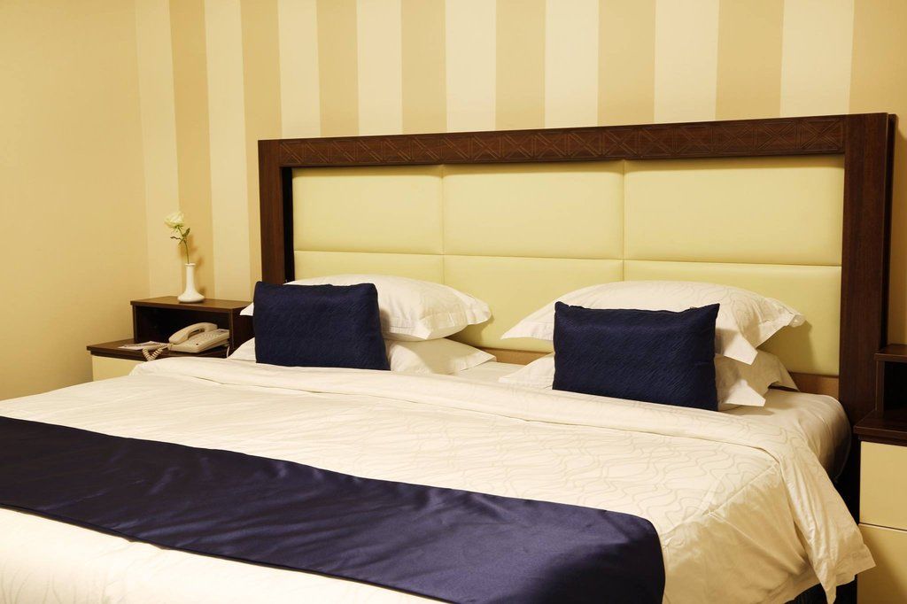 Blue Night Hotel Jeddah Bagian luar foto