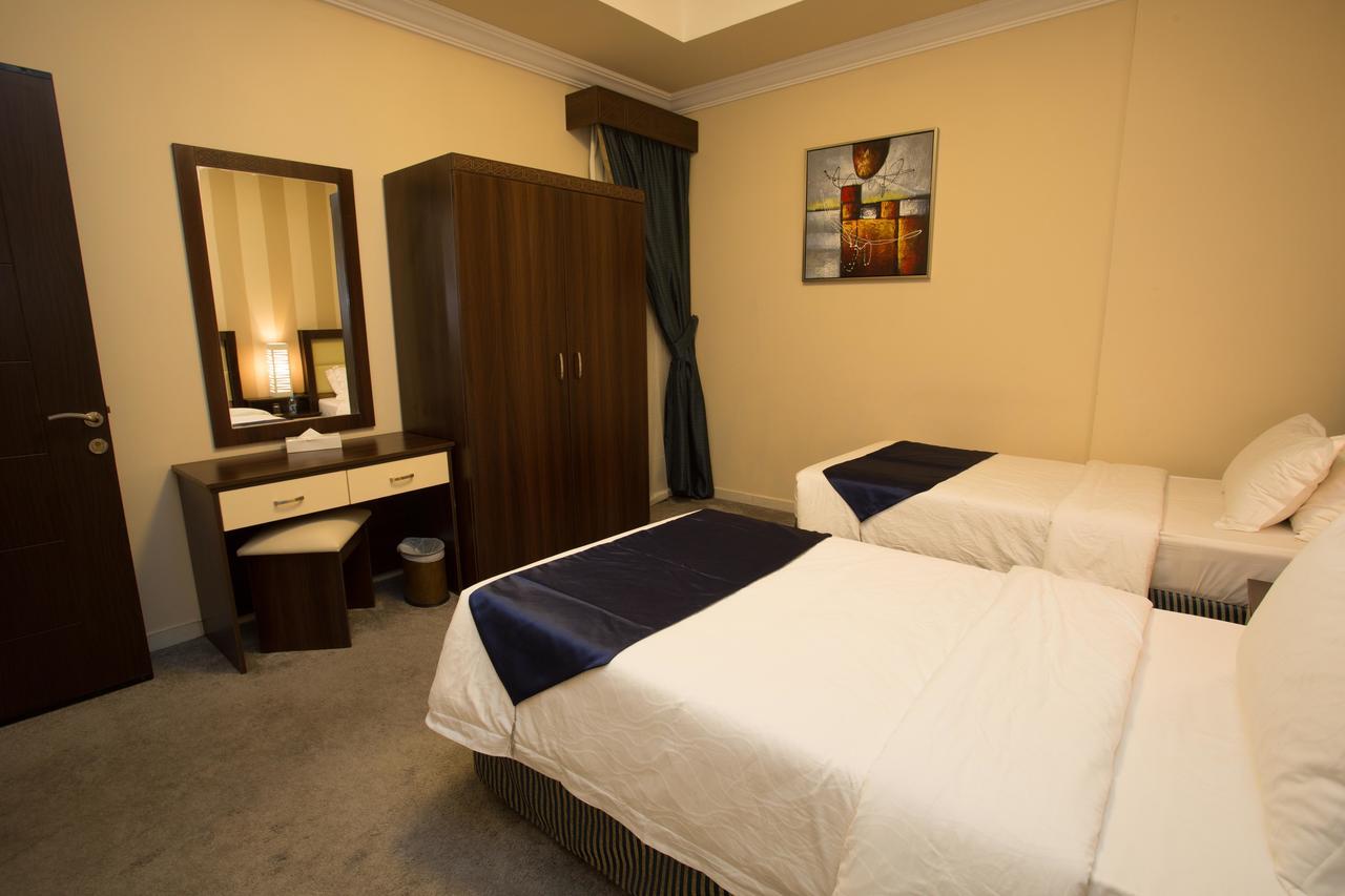 Blue Night Hotel Jeddah Bagian luar foto