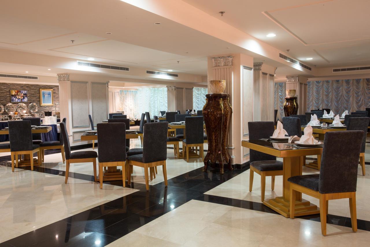Blue Night Hotel Jeddah Bagian luar foto
