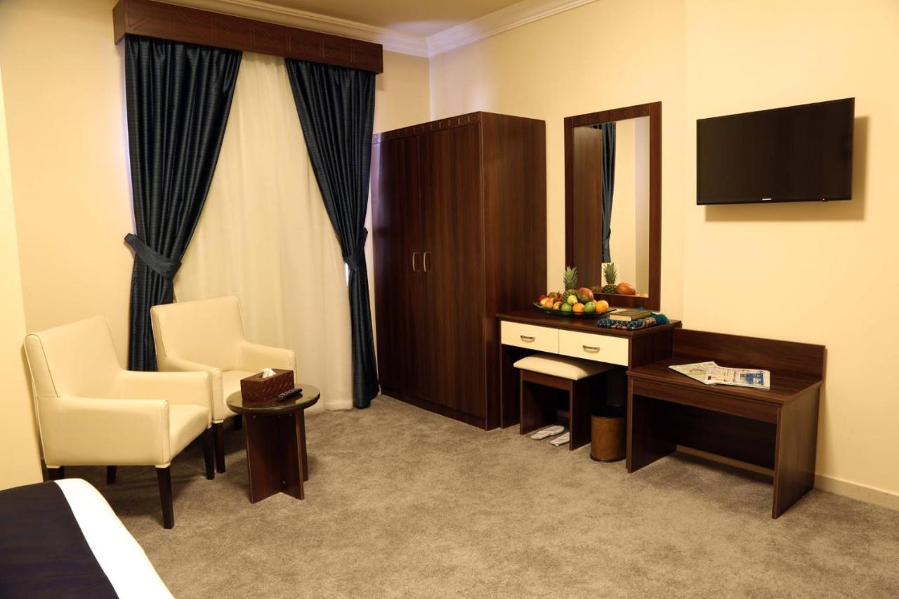 Blue Night Hotel Jeddah Bagian luar foto